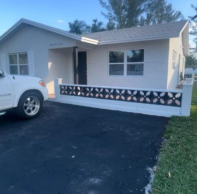Residential complexes in Tamarac, Broward County