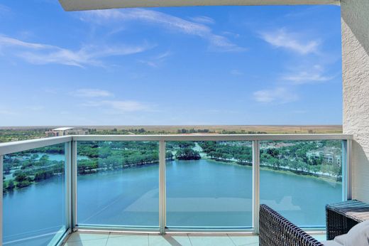Residential complexes in Sunrise, Broward County