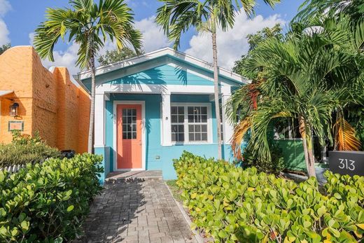 Villa - Lake Worth, Palm Beach County