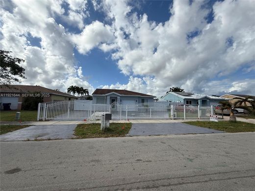 Βίλα σε Homestead, Miami-Dade County