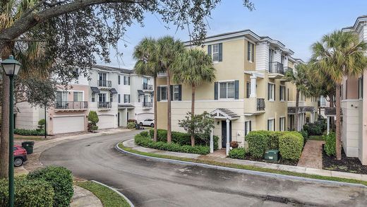 Townhouse in Boca Raton, Palm Beach