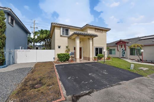 Вилла, Miami Gardens, Miami-Dade County