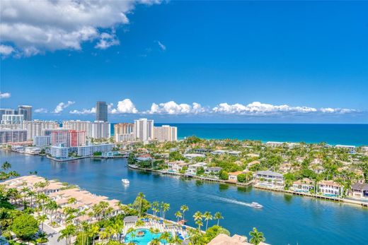 Residential complexes in Aventura, Miami-Dade