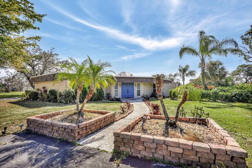 Villa Tamarac, Broward County
