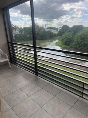 콘도미니엄 / Tamarac, Broward County