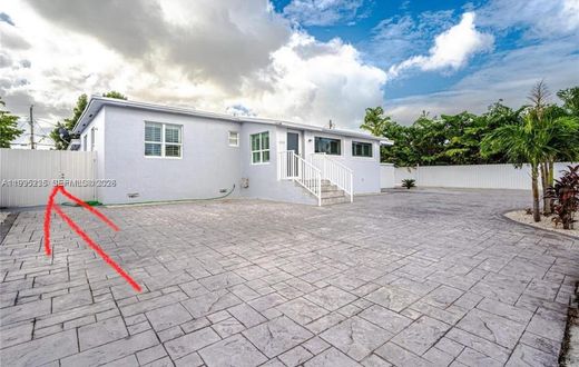 Villa à Hialeah, Comté de Miami-Dade
