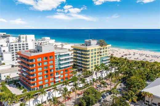 Residential complexes in Miami Beach, Miami-Dade