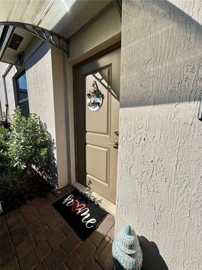 Kamienica w Miami, Miami-Dade County