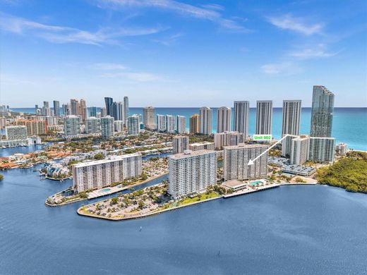 Wohnkomplexe in Sunny Isles Beach, Miami-Dade County