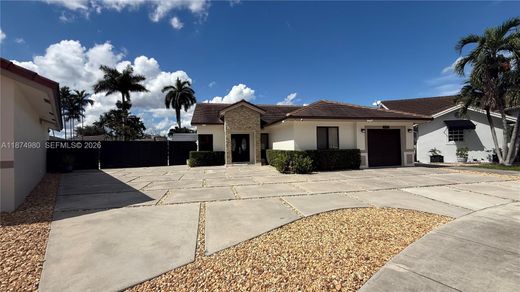 Villa in Miami Terrace Mobile Home, Miami-Dade