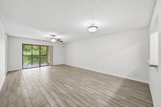 Edificio en Coral Springs, Broward County