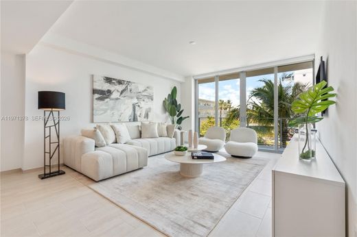 Complesso residenziale a Bay Harbor Islands, Miami-Dade County