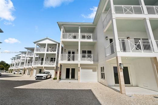 Townhouse in Islamorada, Monroe County