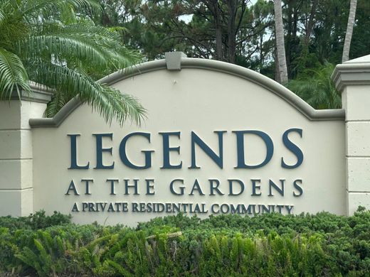 Residential complexes in Palm Beach Gardens, Palm Beach