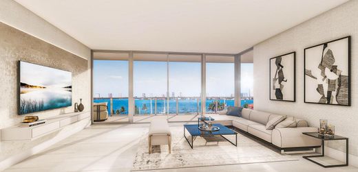 Residential complexes in Lake Park, Palm Beach