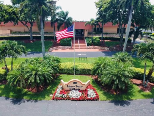 Wohnkomplexe in Delray Beach, Palm Beach County