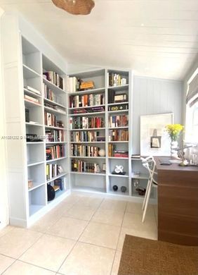 マイアミ, Miami-Dade Countyのヴィラ