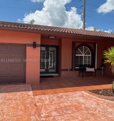 Villa in Miami, Miami-Dade