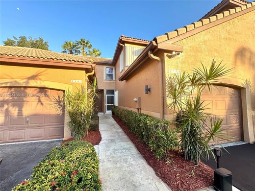 Townhouse in Weston, Broward County