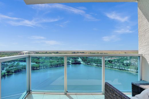 Residential complexes in Sunrise, Broward County
