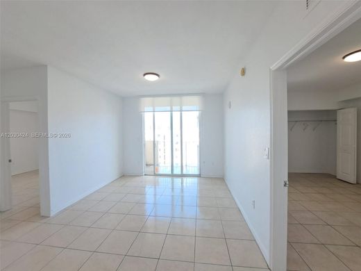 Residential complexes in Miami, Miami-Dade