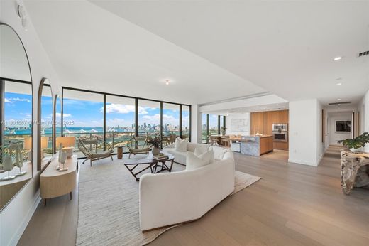 Complexes résidentiels à Miami Beach, Comté de Miami-Dade