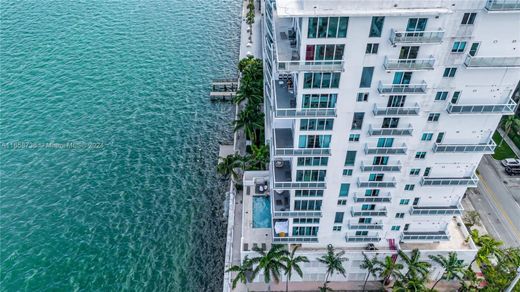 Edificio en North Bay Village, Miami-Dade County