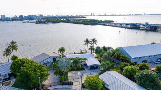 빌라 / 마이애미, Miami-Dade County