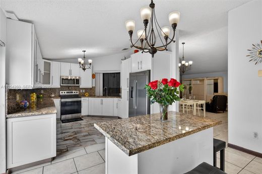 Вилла, Майами, Miami-Dade County