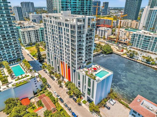 Жилой комплекс, Майами, Miami-Dade County