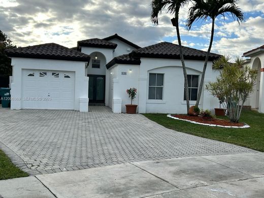 Villa in Miami Terrace Mobile Home, Miami-Dade County