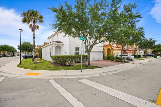 Townhouse in Doral, Miami-Dade