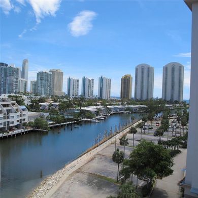Жилой комплекс, Sunny Isles Beach, Miami-Dade County