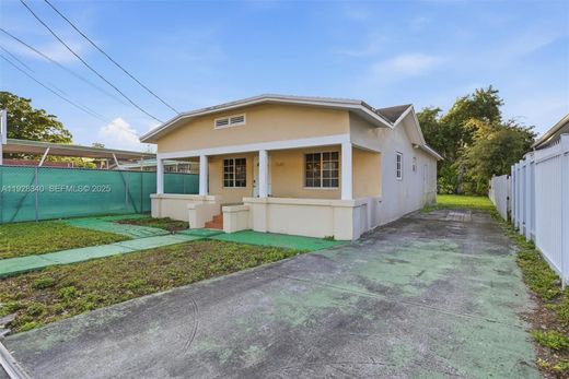 빌라 / Miami Heights Trailer Park, Miami-Dade County
