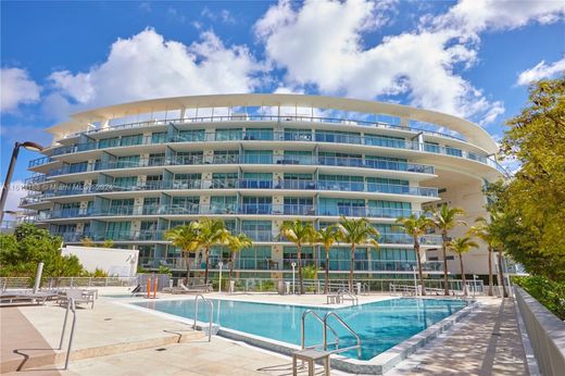 Complexes résidentiels à Miami Beach, Comté de Miami-Dade