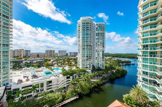 Complesso residenziale a Sunny Isles Beach, Miami-Dade County