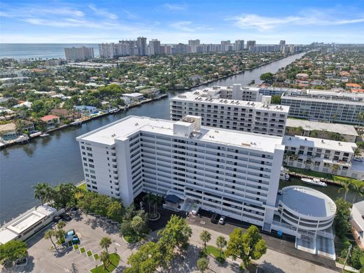 フォートローダーデール, Broward Countyのアパートメント・コンプレックス