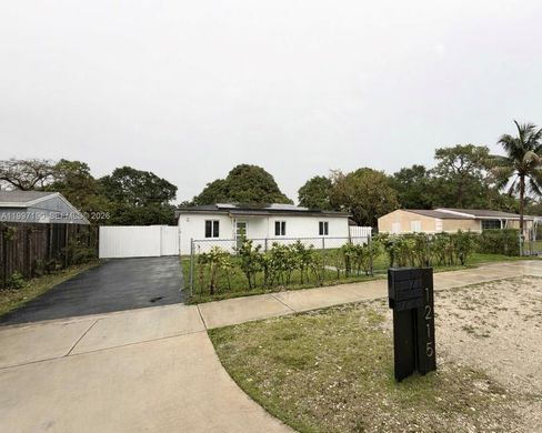 Villa à Opa-locka North  (historical), Comté de Miami-Dade
