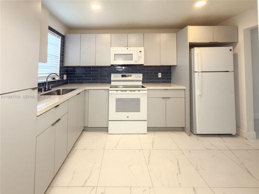 Wohnkomplexe in Margate Estates, Broward County