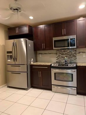 Wohnkomplexe in Boca Raton, Palm Beach County