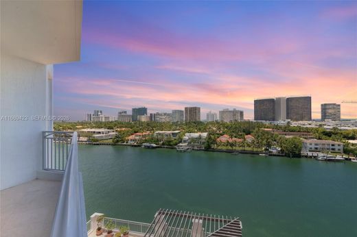 Komplex apartman Bay Harbor Islands, Miami-Dade County