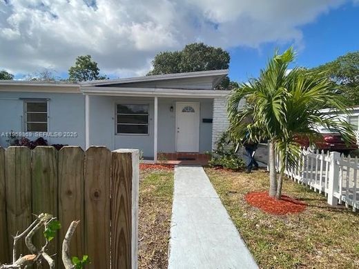 Villa en North Miami, Miami-Dade County