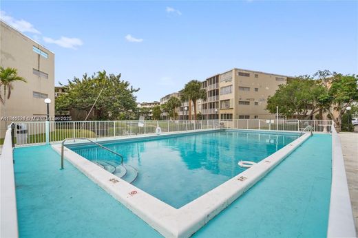 Complesso residenziale a Miami, Miami-Dade County