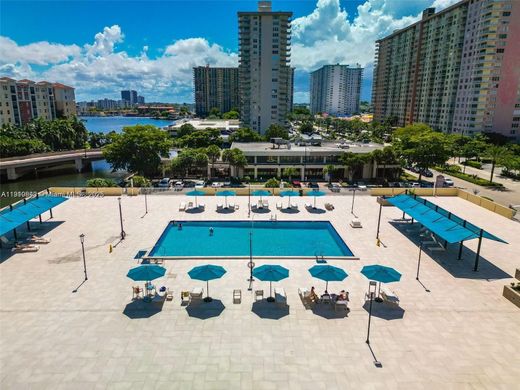 Complesso residenziale a Sunny Isles Beach, Miami-Dade County
