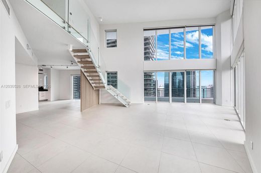 Complesso residenziale a Miami, Miami-Dade County