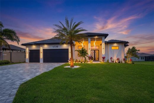 Villa - Cape Coral, Lee County