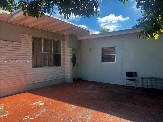 Villa North Miami, Miami-Dade County