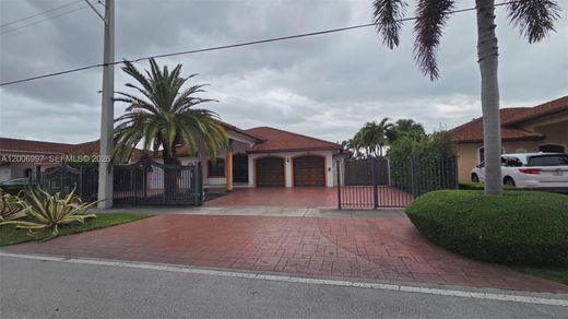 Villa in Miami, Miami-Dade County