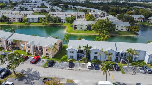Residential complexes in Homestead, Miami-Dade