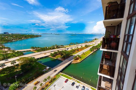 Edificio en Miami, Miami-Dade County